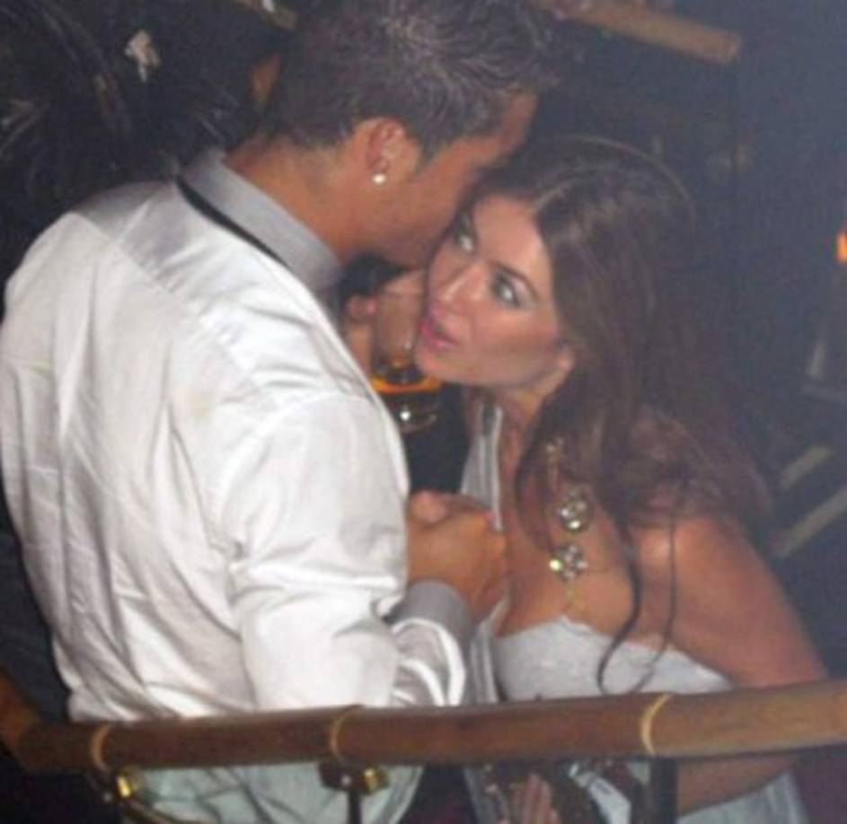 Ahora, el portal británico The Mirror reveló que Mayorga se someterá a una prueba para demostrar que no estaba apta para firmar dicho acuerdo con Cristiano Ronaldo. Al parecer el astro luso deberá de ir a juicio para verle la cara con la exmodelo.