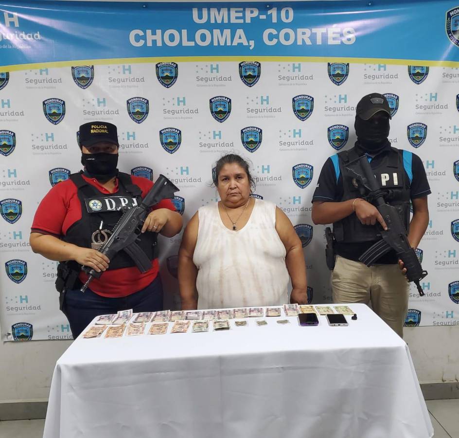 Arrestan a sospechosa de tráfico de drogas en El Ocotillo
