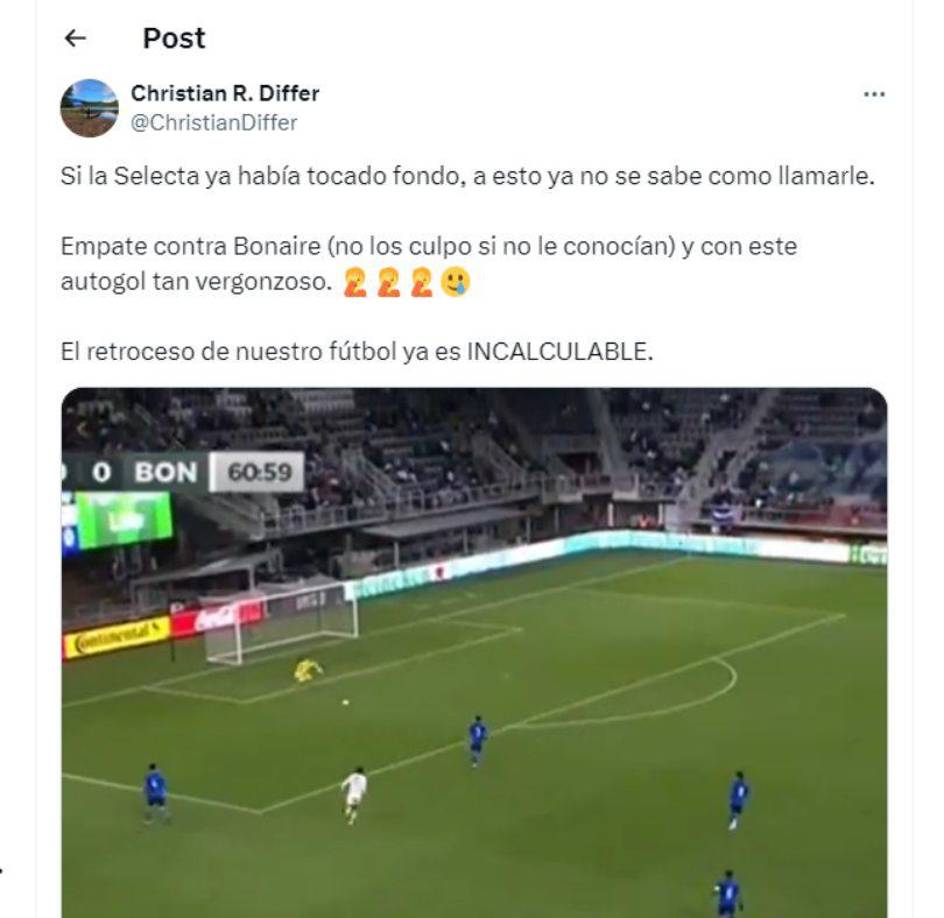 El gol de Bonaire fue en propia arco de los salvadoreños en un grosero error entre un defensor y el portero.