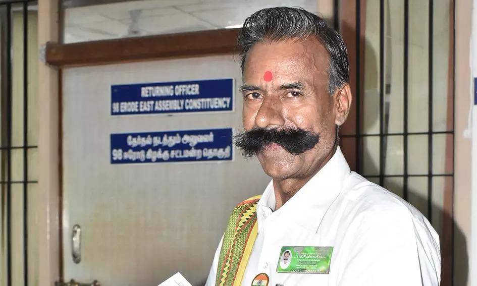 Otrora ridiculizado, Padmarajan ahora ofrece charlas a estudiantes para hablarles de resistencia y de cómo superar las derrotas. “No pienso en ganar. El fracaso es lo mejor”, dice.