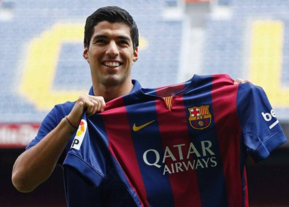 Luis Suárez llenó portadas en 2014 como el gran objetivo de Carlo Ancelotti para el Real Madrid, pero al final el uruguayo fichó por el Barcelona, equipo al que siempre mostró su amor.