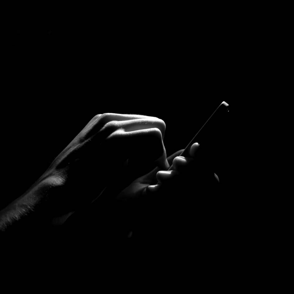 Redes sociales convierten tragedias de Kirk y Zarutska en películas sangrientas