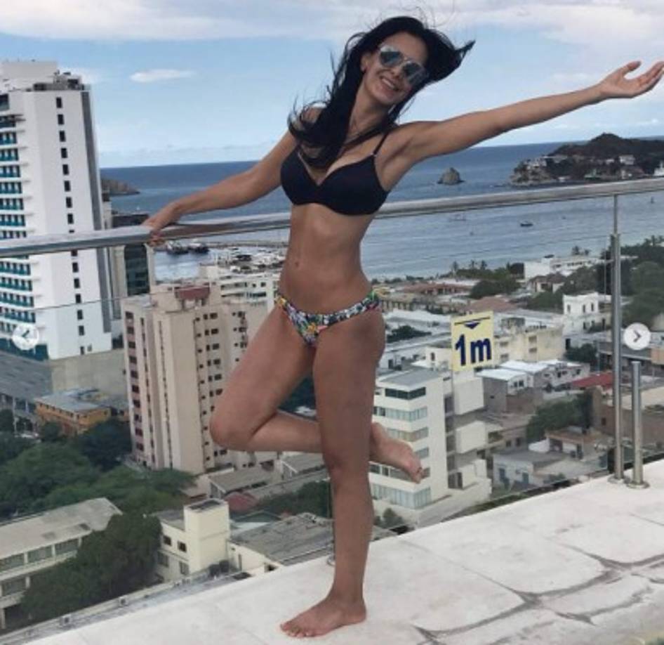 A sus 46 años luce una figura espectacular.