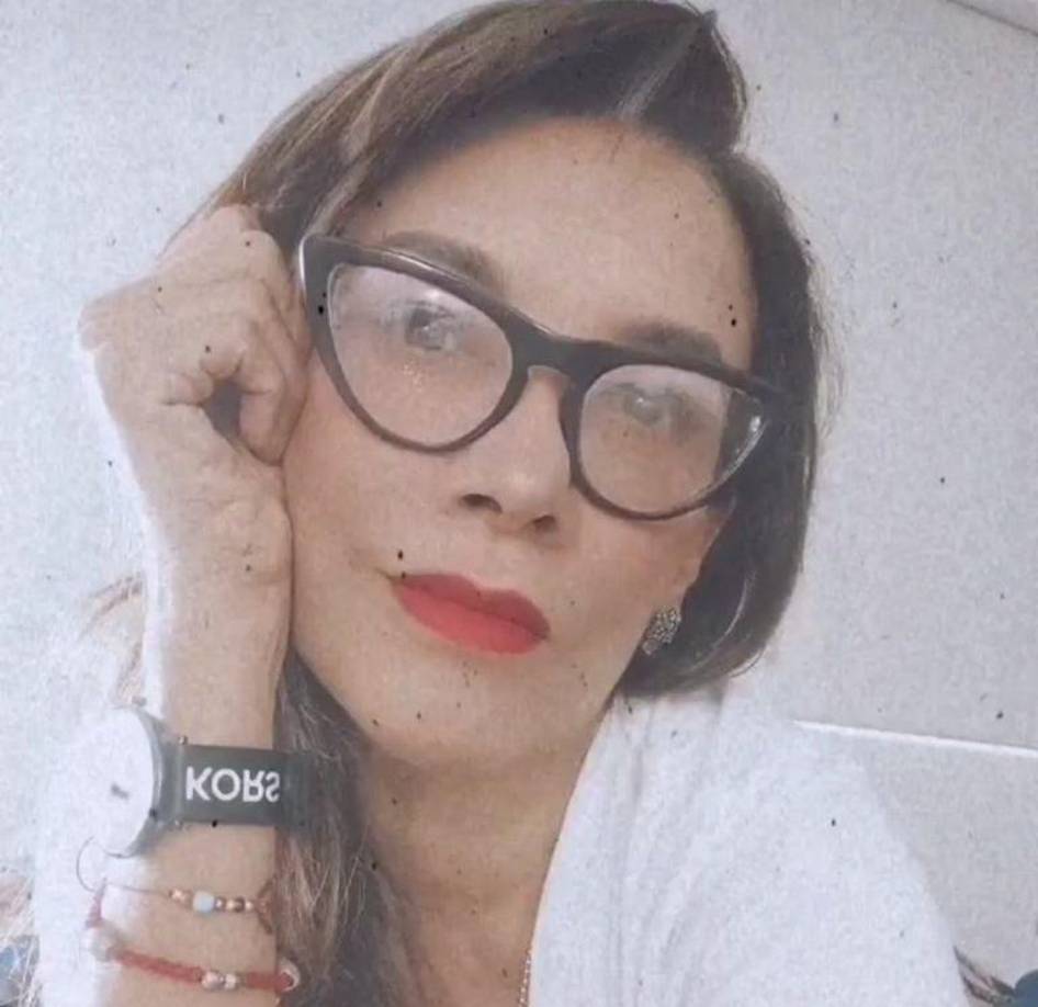 El periodista<b> Gil Barrera</b> también compartió que la productora había fallecido por <b>broncoaspiración</b> y mando sus condolencias a las familia.