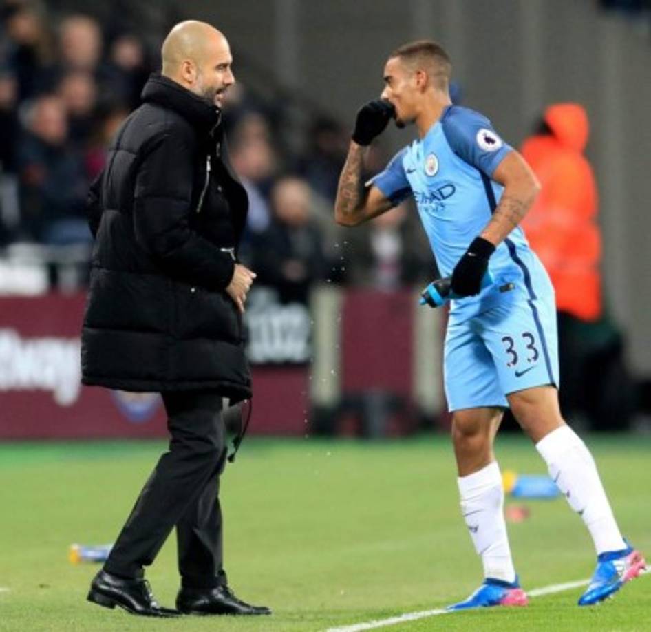 'Me han dicho que no puedo beber Coca-Cola', dijo Gabriel Jesús, jugador del Manchester City, sobre una de las prohibiciones de Pep Guardiola.