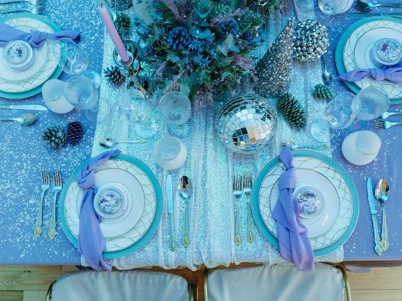 Personaliza tu cena de Fin de Año con estas sensacionales y originales ideas decorativas.