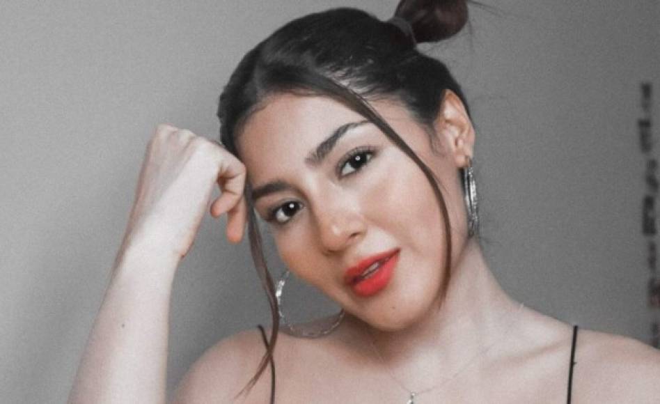 Katheryn Banegas, la hondureña que puso en alto el nombre del país en 2018 por su participación en La Academia, ha bajado su perfil después de su exitoso paso en el reality show.