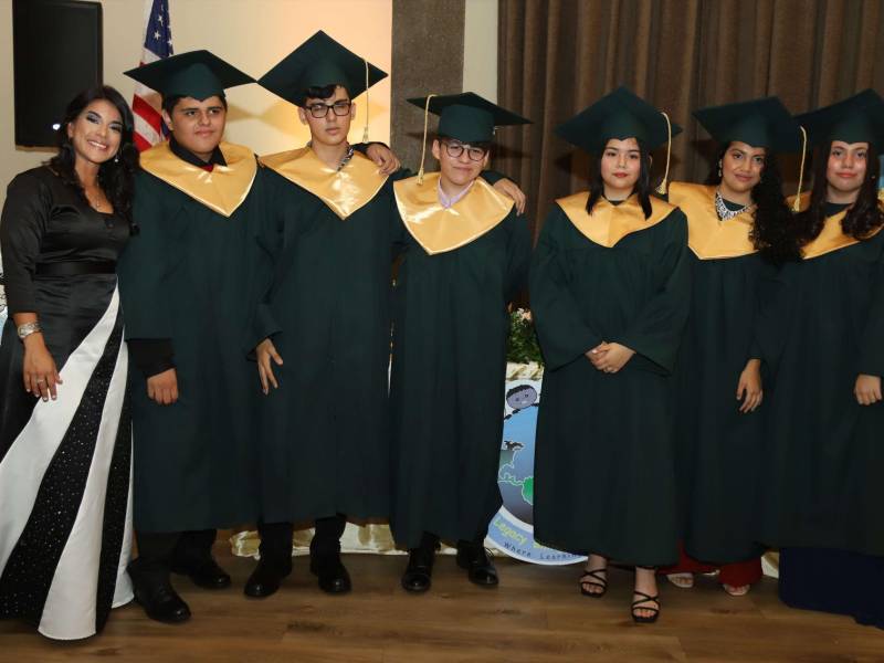 graduandos de noveno grado