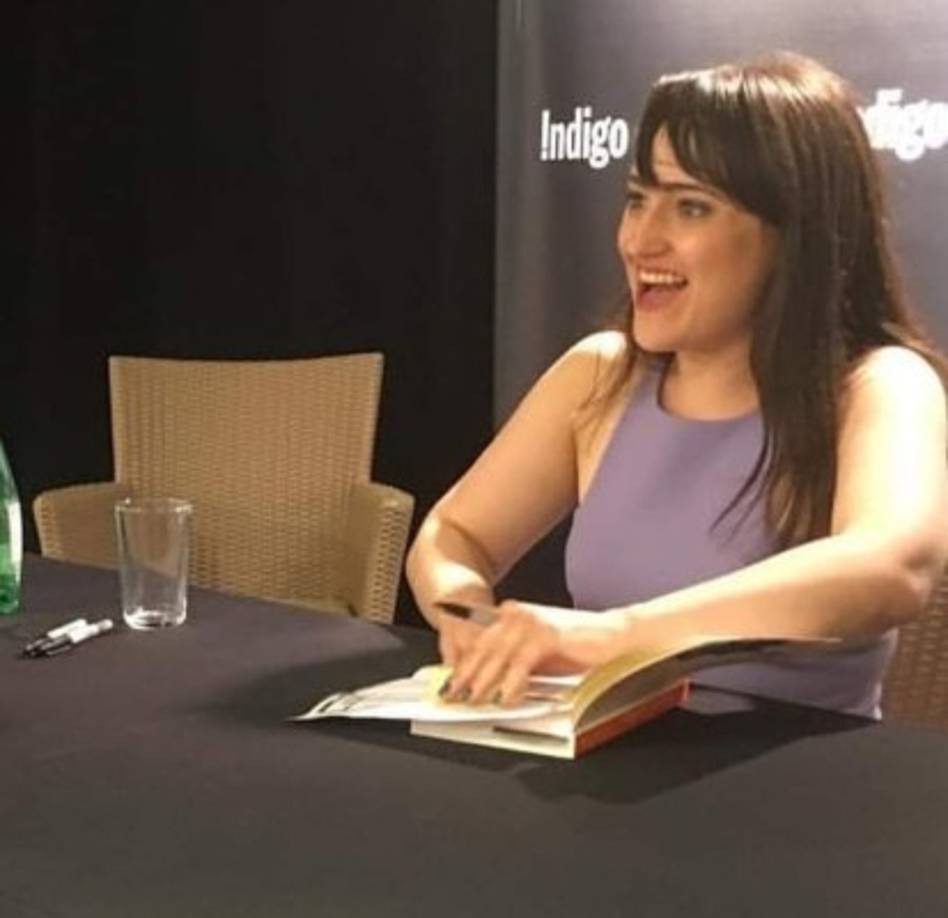 En la actualidad, Mara es una escritora y bloguera, no ha vuelto a incursionar en la actuación.