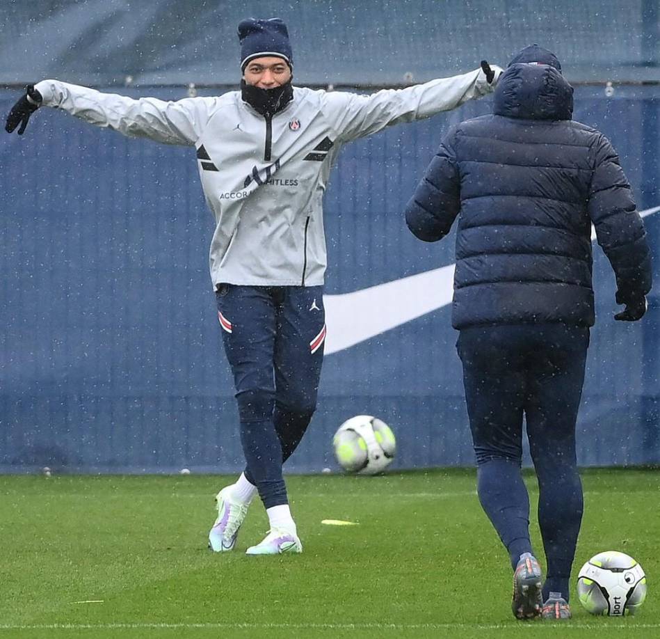 Según la ‘BBC’, el PSG prepara una oferta de casi 180 millones de euros para intentar convencer a Kylian Mbappé de una vez por todas, para que se quede.