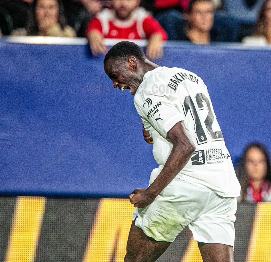 Mouctar Diakhaby: El inter de Milán estaría interesado en fichar al defensor francés que milita en el Valencia. 
