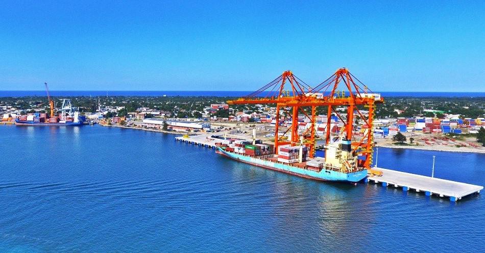 Operador de Puerto Cortés reacciona tras caída en Índice de Desempeño del BM