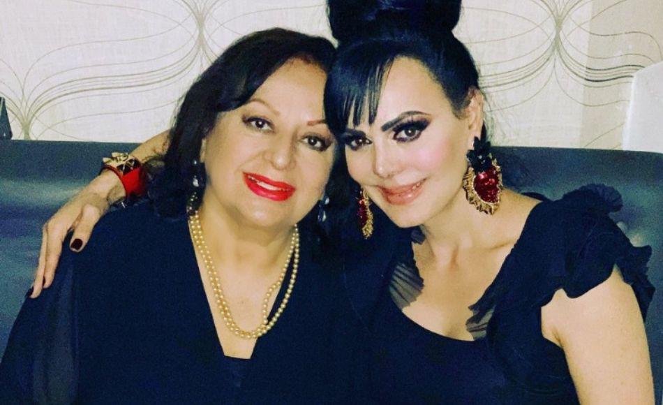 Hace unos días, Maribel Guardia reveló una triste noticia pues Vilma Chacón, hermana de la costarricense, a quien siempre ha llamado “mamá” enfrenta un diagnóstico cáncer de mama.