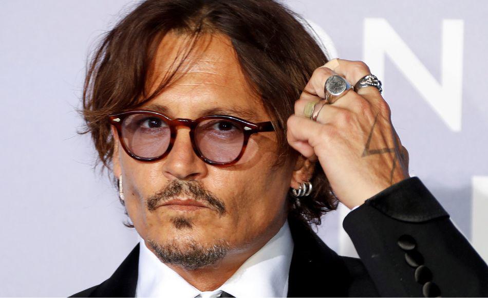 Johnny Depp vende sus creaciones artísticas por más de 3,5 millones de euros