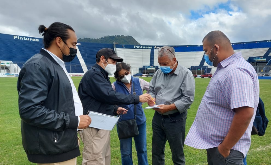 Comisiones de Xiomara Castro inspeccionan el Estadio Nacional de cara a la toma de posesión