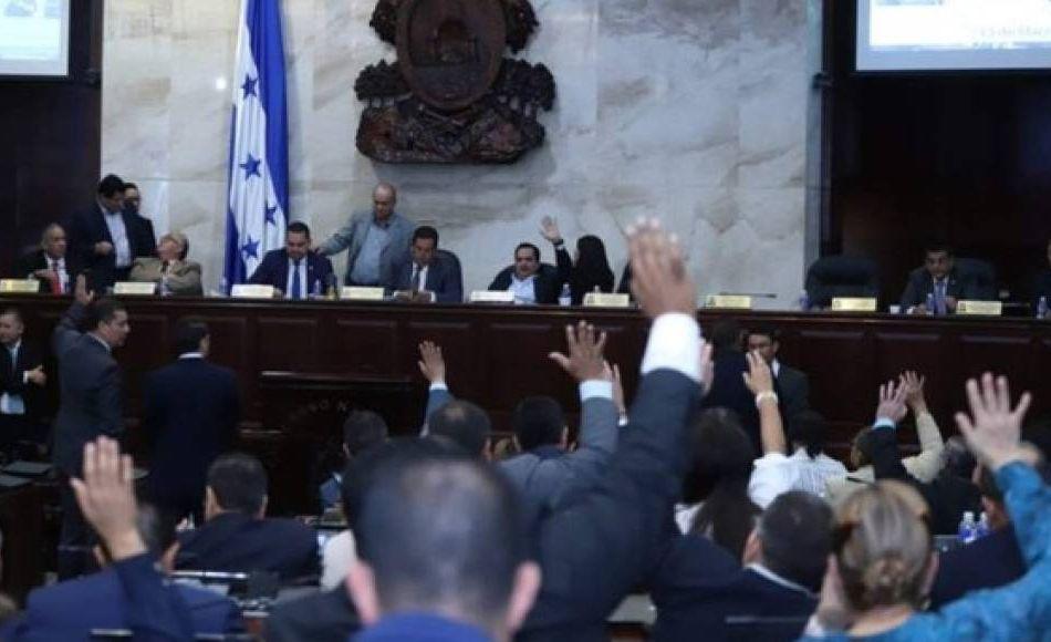 Diputados serán investigados por contratos de la Enee