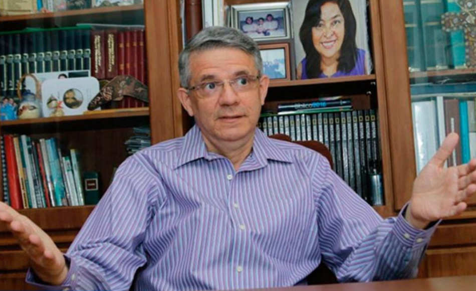 “Se nombrará un equipo de verdaderos especialistas”: anuncia ministro de Salud