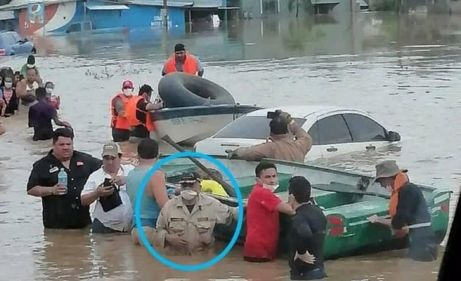 CN realizaría condecoración póstuma a comandante de bomberos Roberto Rodriguez