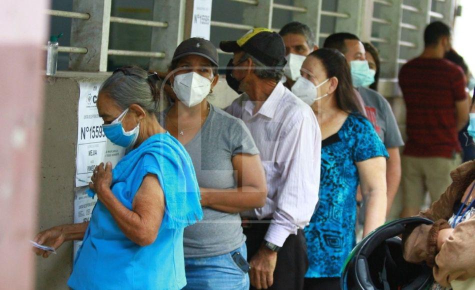 Hondureños en las urnas bajo amenaza sanitaria por el covid-19