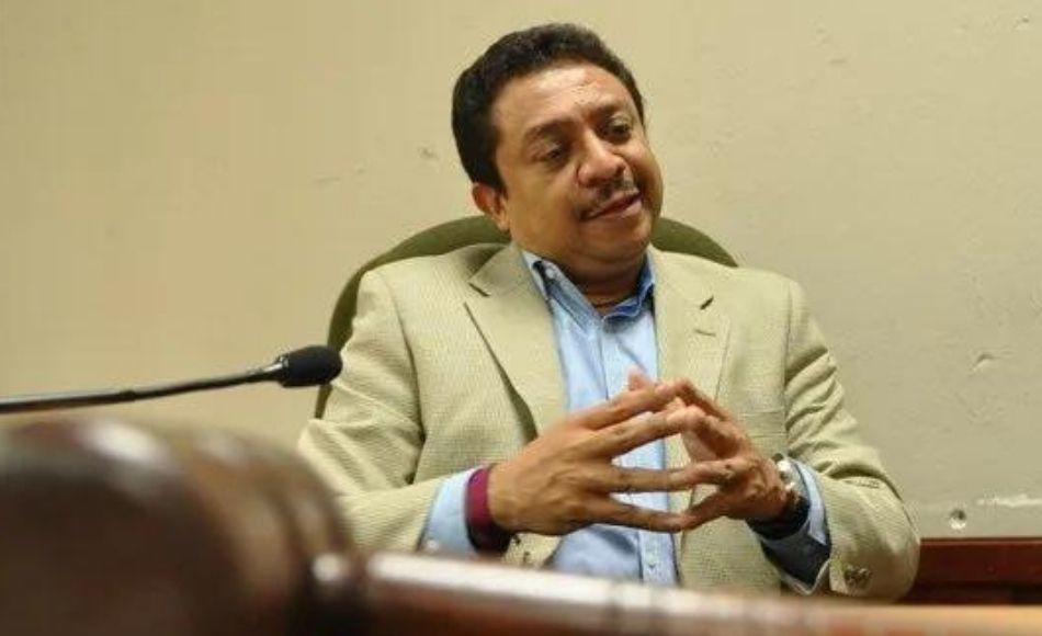 Vienen cinco nuevas extradiciones hacia Estados Unidos, dice diputado Ramón Barrios