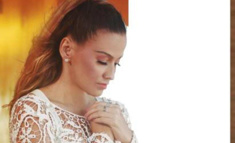 ¿Se convierte al cristianismo? Fanny Lu sorprende con letra de nueva canción