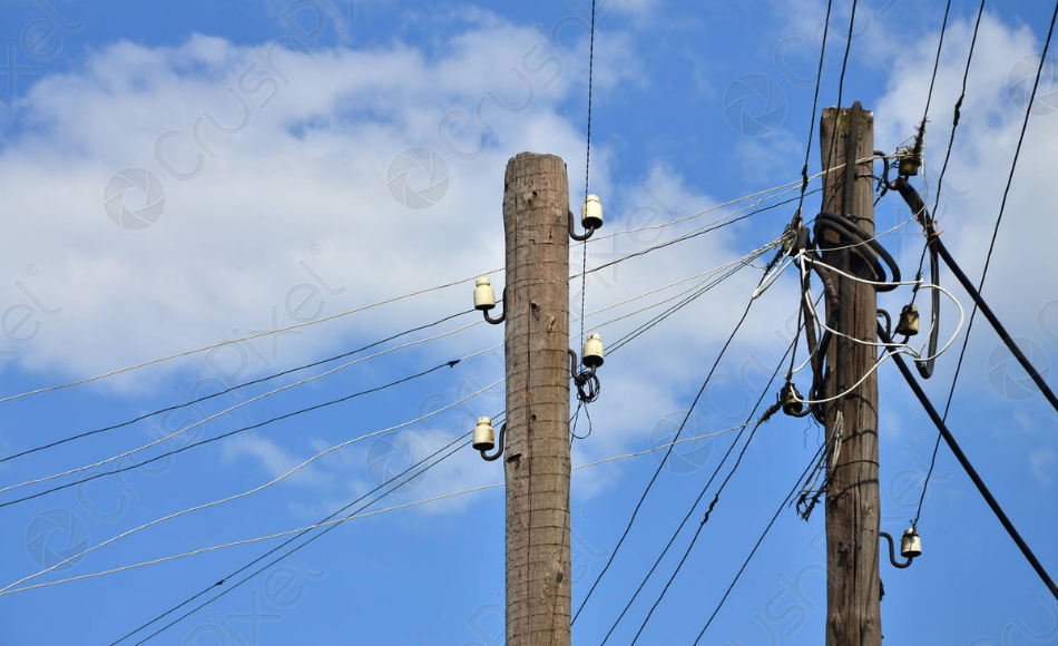 Mueren 26 personas electrocutadas al cortarse un cable eléctrico en Congo