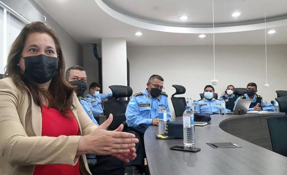 “No existe ninguna ejecución extrajudicial”: viceministra de Seguridad sobre muerte de barrista