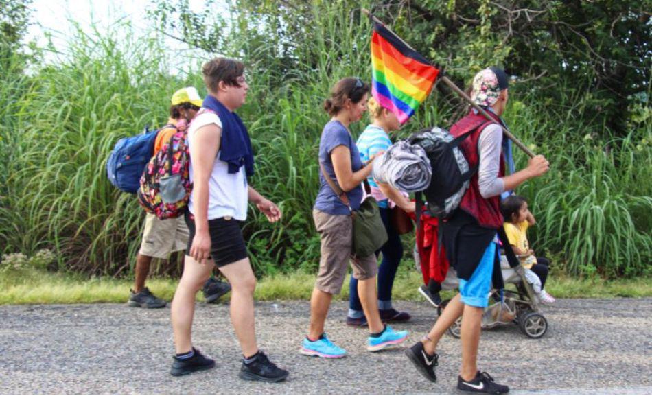 Activistas piden protección para migrantes LGBT por peligrosa ruta hacia EEUU