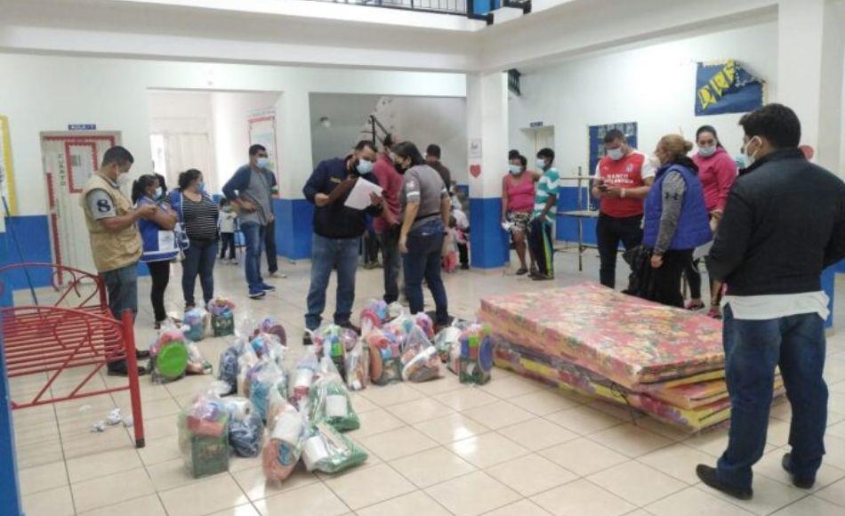 Al menos 44 familias albergadas en Tegucigalpa por las lluvias