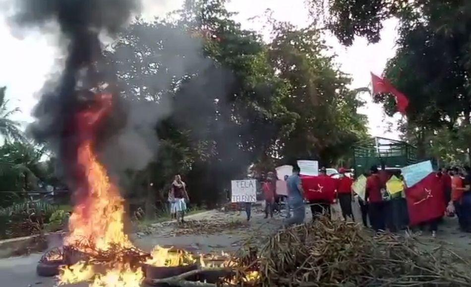 Tomada carretera CA-13 por militantes de Libre