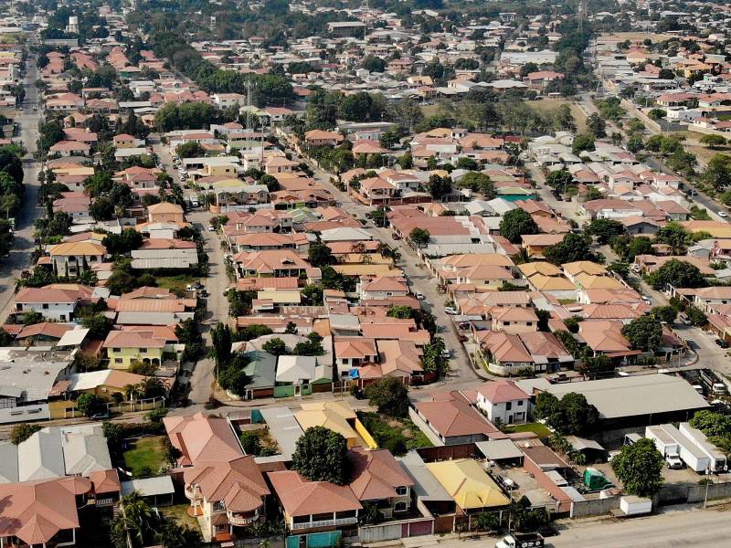 El Gobierno prevé intervenir a través del acceso y mejoramiento de vivienda, generación de empleo, acceso a créditos a emprendedores y ayuda a grupos vulnerables.