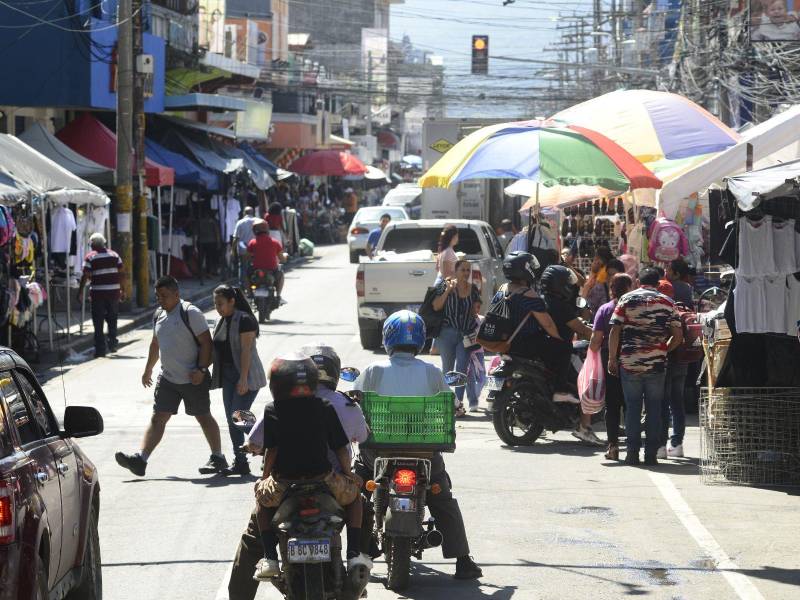 El centro de la ciudad, por su ubicación estratégica, es el punto de mayor congestionamiento poblacional.