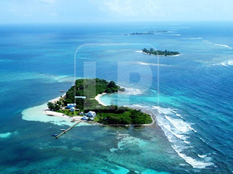 Los cayos Zapotillos, en el golfo de Honduras, son el centro de un reclamo tripartito elevado hasta la Corte Internacional de Justicia. Belice, Honduras y Guatemala reclaman su soberanía y propiedad