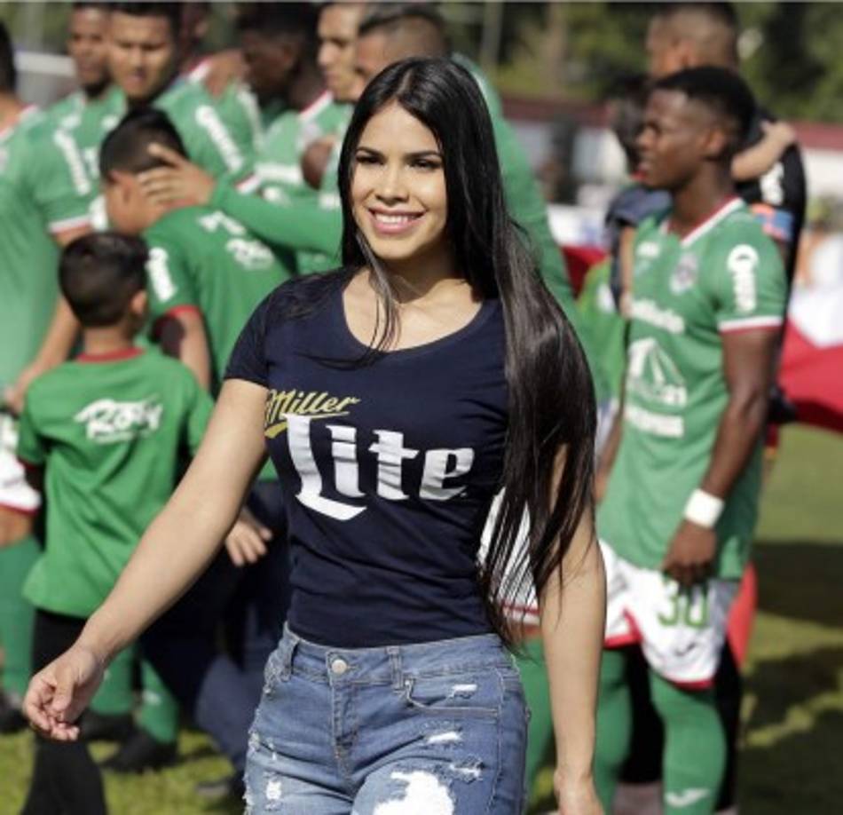 Ella robó muchos suspiros en el estadio Yankel Rosenthal.