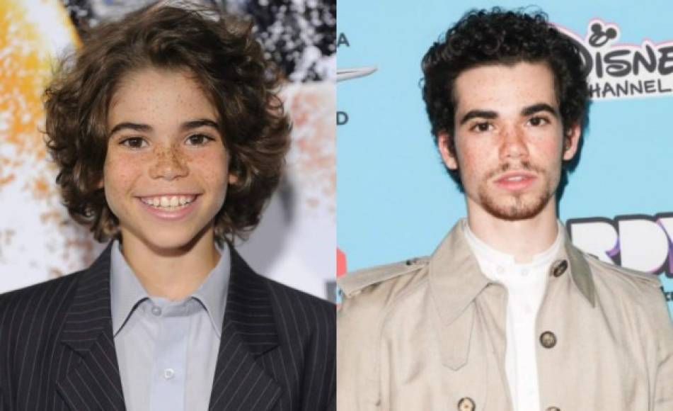 Cameron Boyce, famoso por las películas 'Son Como Niños' 1 y 2, series como 'Jessie' y las cintas televisivas 'Los Descendientes', falleció el sábado a los 20 años tras sufrir una convulsión derivada de una enfermedad por la que estaba en tratamiento médico.<br/>Sus familiares no revelaron el padecimiento del joven.<br/><br/>