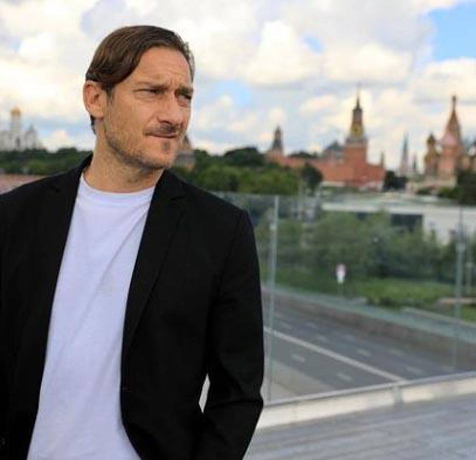 Los rumores sobre la posible infidelidad de su mujer le empezaron a llegar pasado el verano y fue en ese momento que Francesco Totti tomó cartas en el asunto.