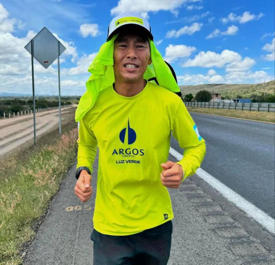 Fujiyama destacó que su fundación no es partícipe de poner placas, pero cuando lo hace agradace a todos los colaboradores involucrados en la reconstrucción.