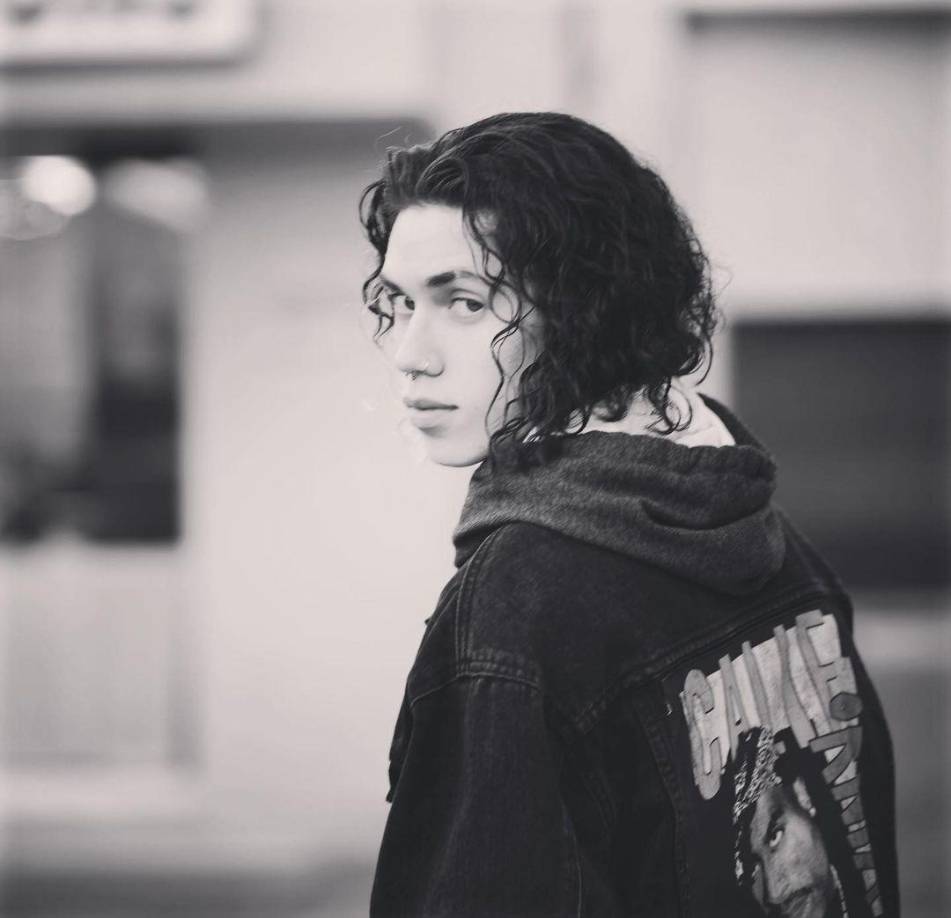 Hace algunos meses, la actriz compartió que su hijo menor ya se graduó de la secundaria.