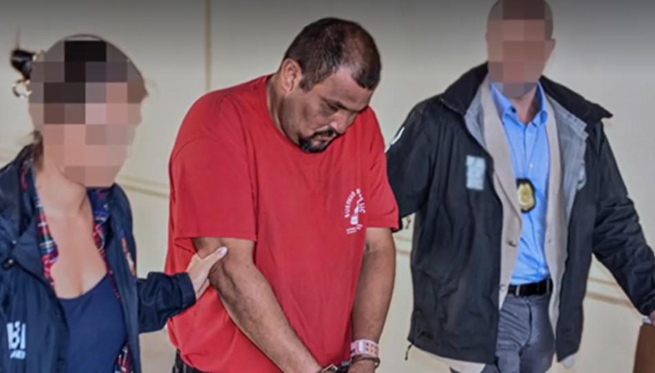 Su madre fue deportada a Honduras; quienes asumieron la custodia destruyeron su vida