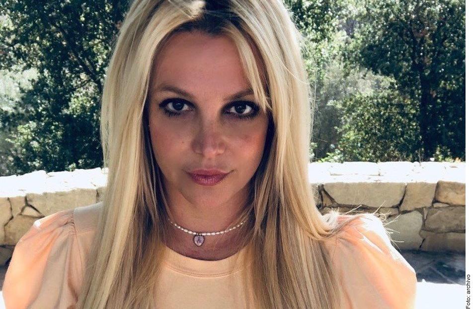 Padre de Britney Spears le quitó $36 millones, según abogado de la cantante