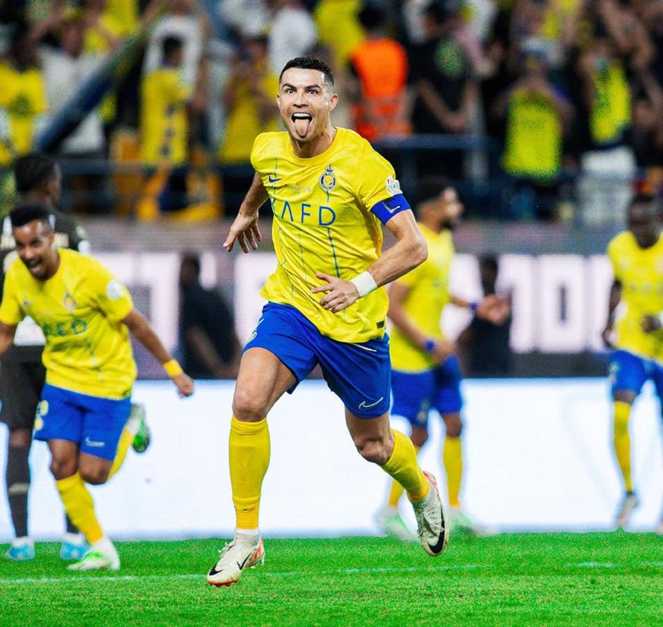 La celebración de Cristiano Ronaldo tras su golazo de falta directa.