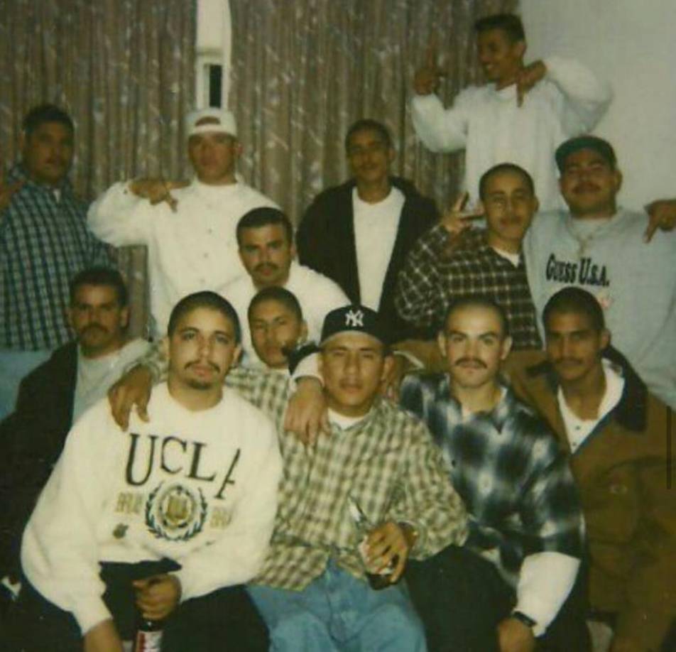 Fúnez siempre tuvo el apoyo de sus padres quienes le llevaron a Estados Unidos para un mejor futuro, sin embargo, se metió en problemas en su juventud y la rebeldía le tocó su vida.