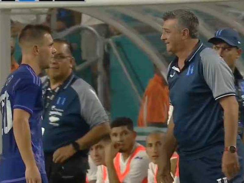 La discusión entre Diego Vázquez y Giovani Lo Celso