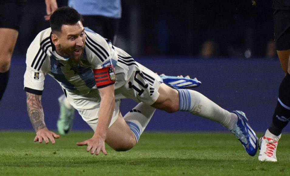 Messi ante Uruguay: Pelea, polémico gesto y reacción de su madre