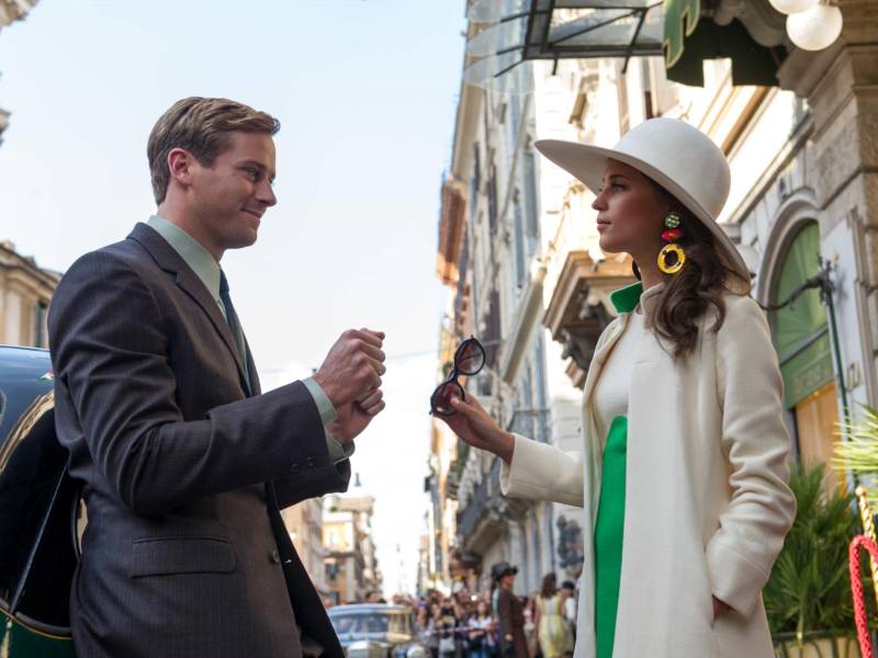 Armie Hammer y Alicia Vikander son muy buenos amigos.