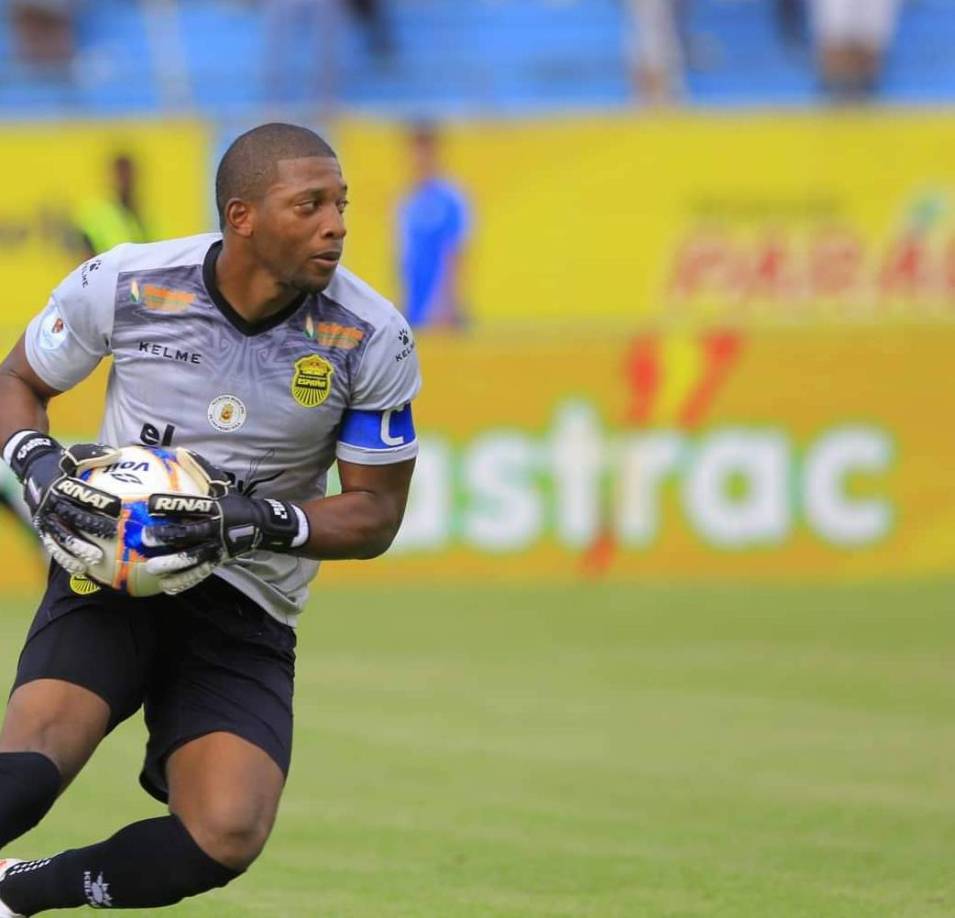 Luis Aurelio “Buba” López: El portero finalizó su contrato con Real España y clubes como Motagua y Olimpia andan tras sus pasos.