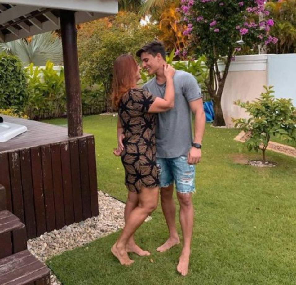 Al escuchar la grabación la Asociación LGBT+, un importante movimiento colectivo en contra de la discriminación sexual de Brasil, presentó una demanda contra el brasileño ante el Ministerio Público, aseguró UOL Brasil.