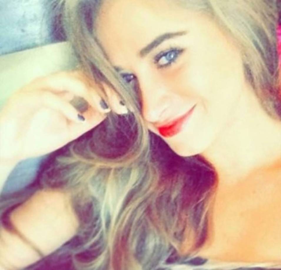 María Sulay cuenta con 23 años de edad y es la novia de Paul Pogba.