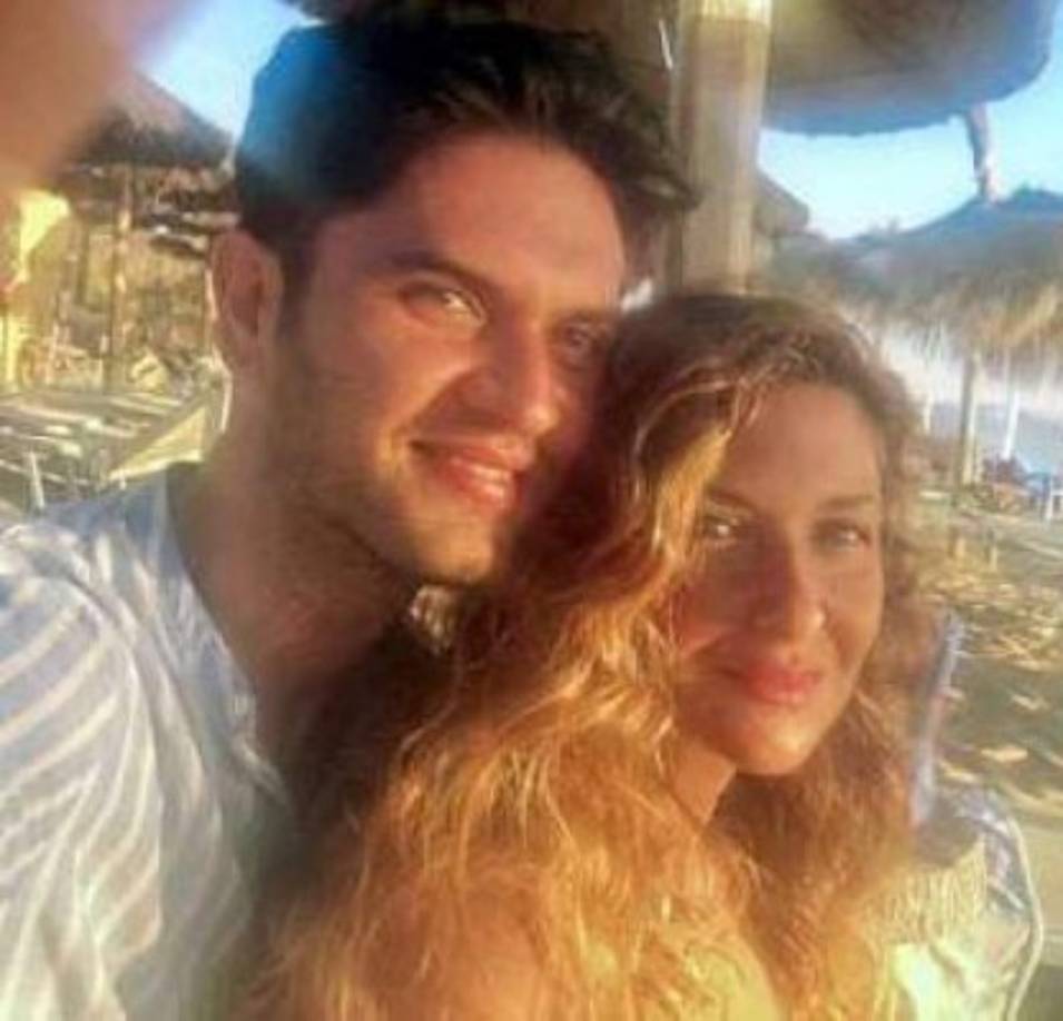 La pareja fue atacada a puñaladas por el joven de 21 años de edad.