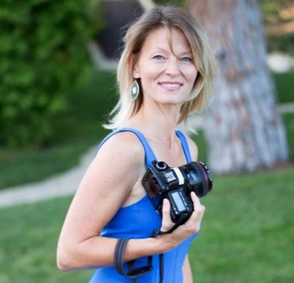 11. Kristin Anderson relató al Washington Post que en 1990 se encontró a Trump en un nightclub de Manhattan, donde el magnate le levantó la falda y tocó sus partes íntimas. Ella tenía 20 años.